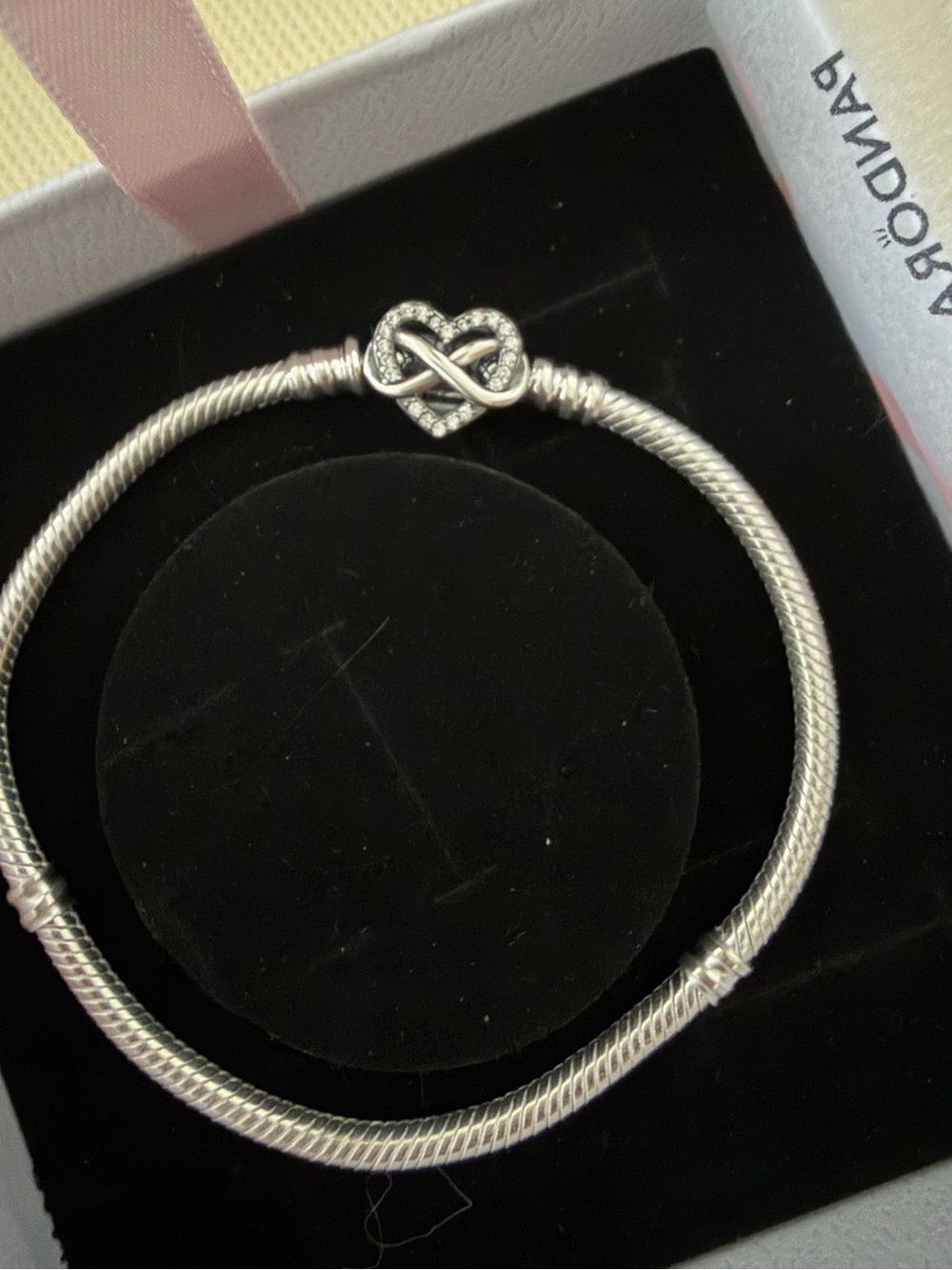 Sparkling Infinity Heart Clasp Snake Chain Bracelet